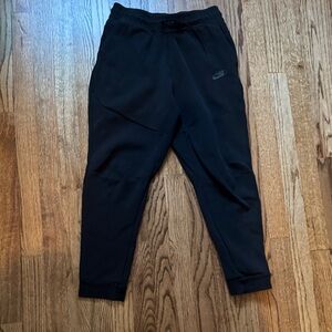 Nike Youth Black Nike Tech Joggers